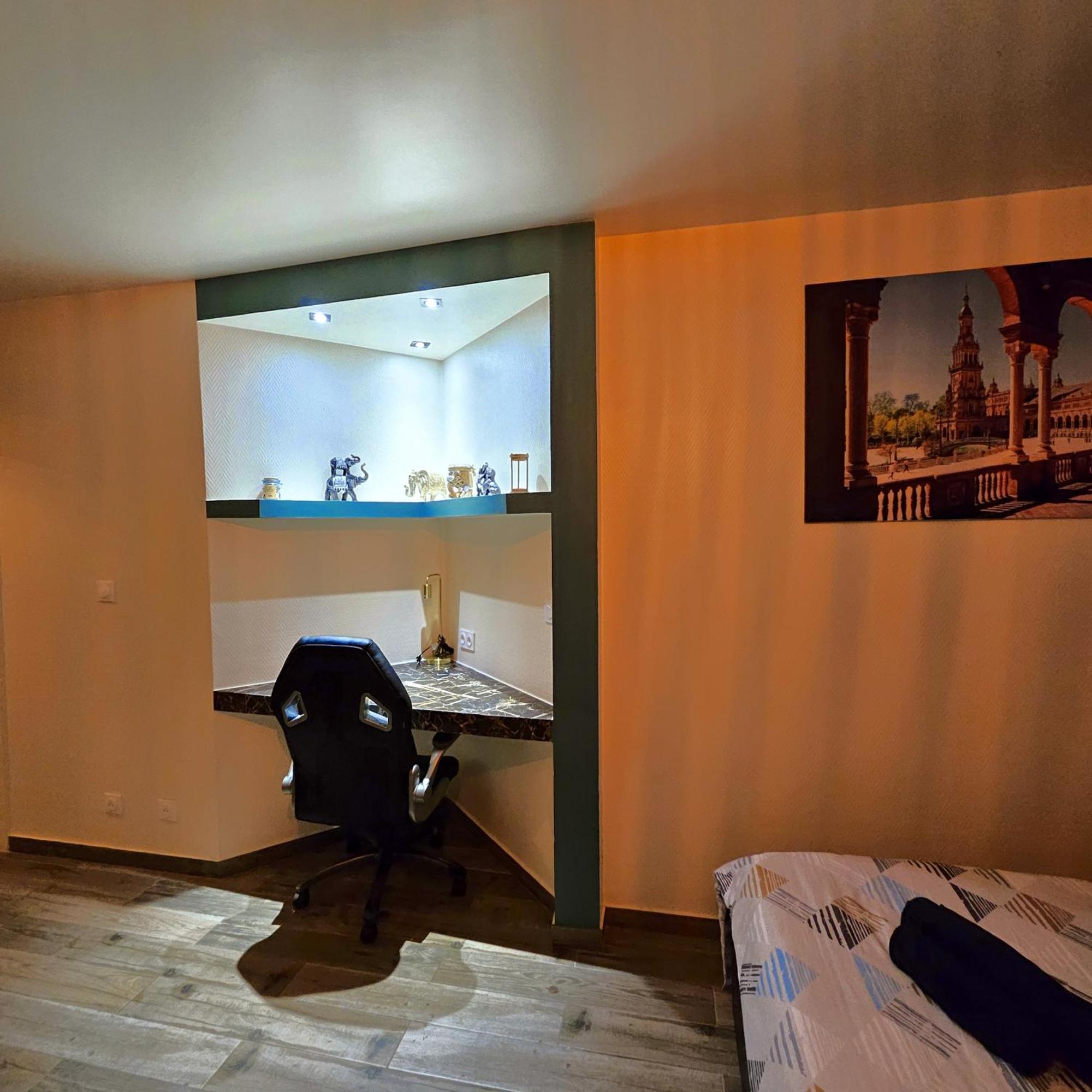 Studio Cosy Confort Moderne Vaulx-en-Velin Exterior photo